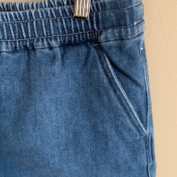 Womens J.Crew shorts - Picture 3 of 4